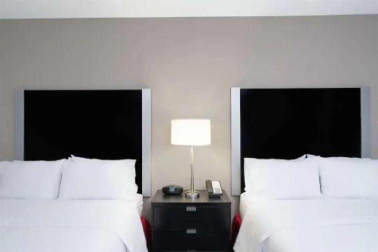 Hampton And Airport/valley View Mall 3* Roanoke